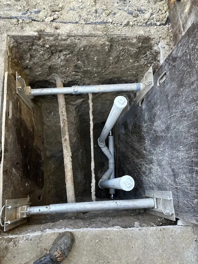 Experienced plumber completing Gas Line Repair work in Honeygo